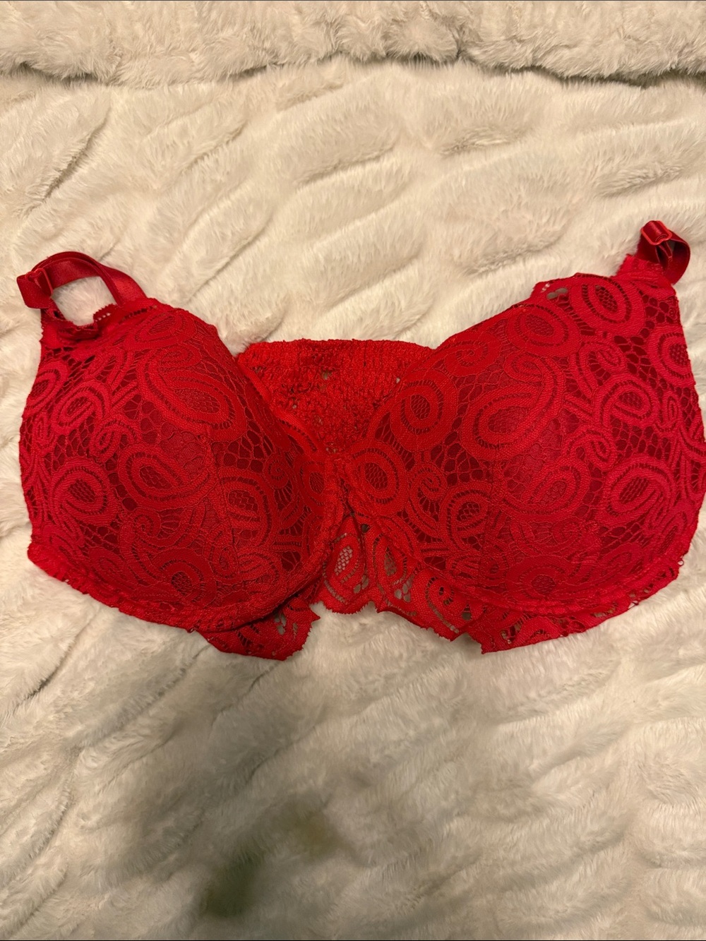 NWT PINK Victoria's Secret Red Wireless Push-Up Lace Bra Size XL
